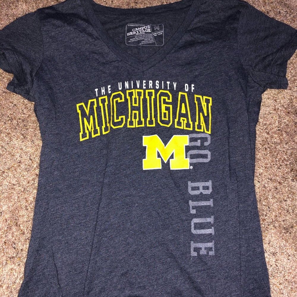 U of M v-neck
